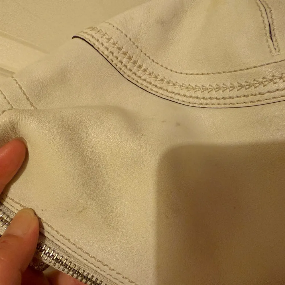 Coach White Leather Hobo Bag vintage y2k - Image 6