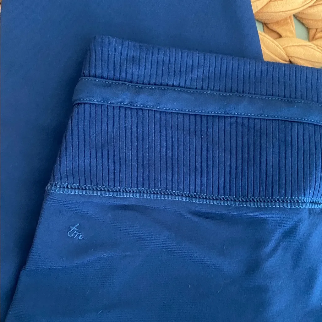 Travis Mathew Beyond The Coast Navy Blue Leggings - Image 7