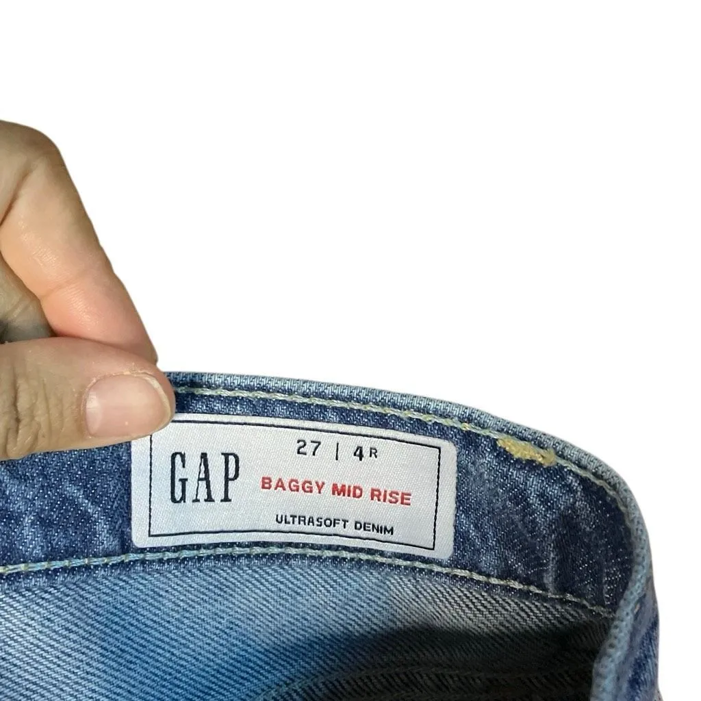 Gap Mid Rise UltraSoft Baggy Jeans in Light Indigo Non Ripped 4/27 #762 - Image 7