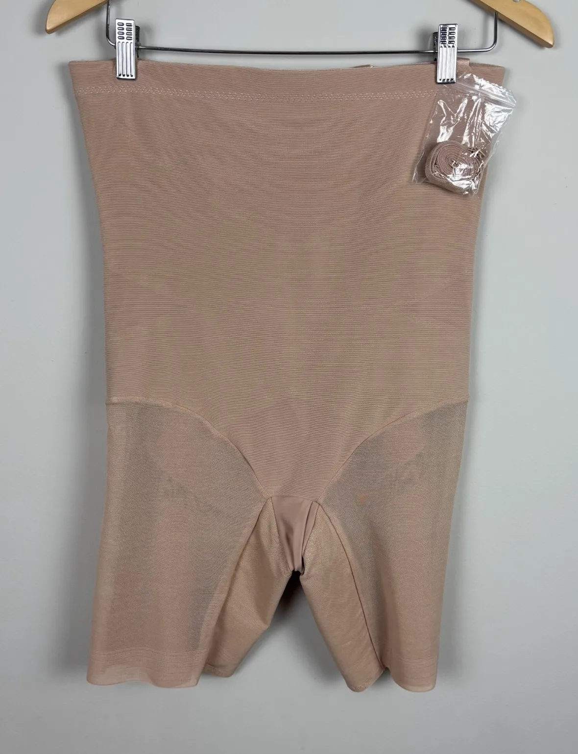 Honeylove Superpower Short 1X Beige Shapewear Slimming Straps Sand Girdle NEW Tan - Image 1