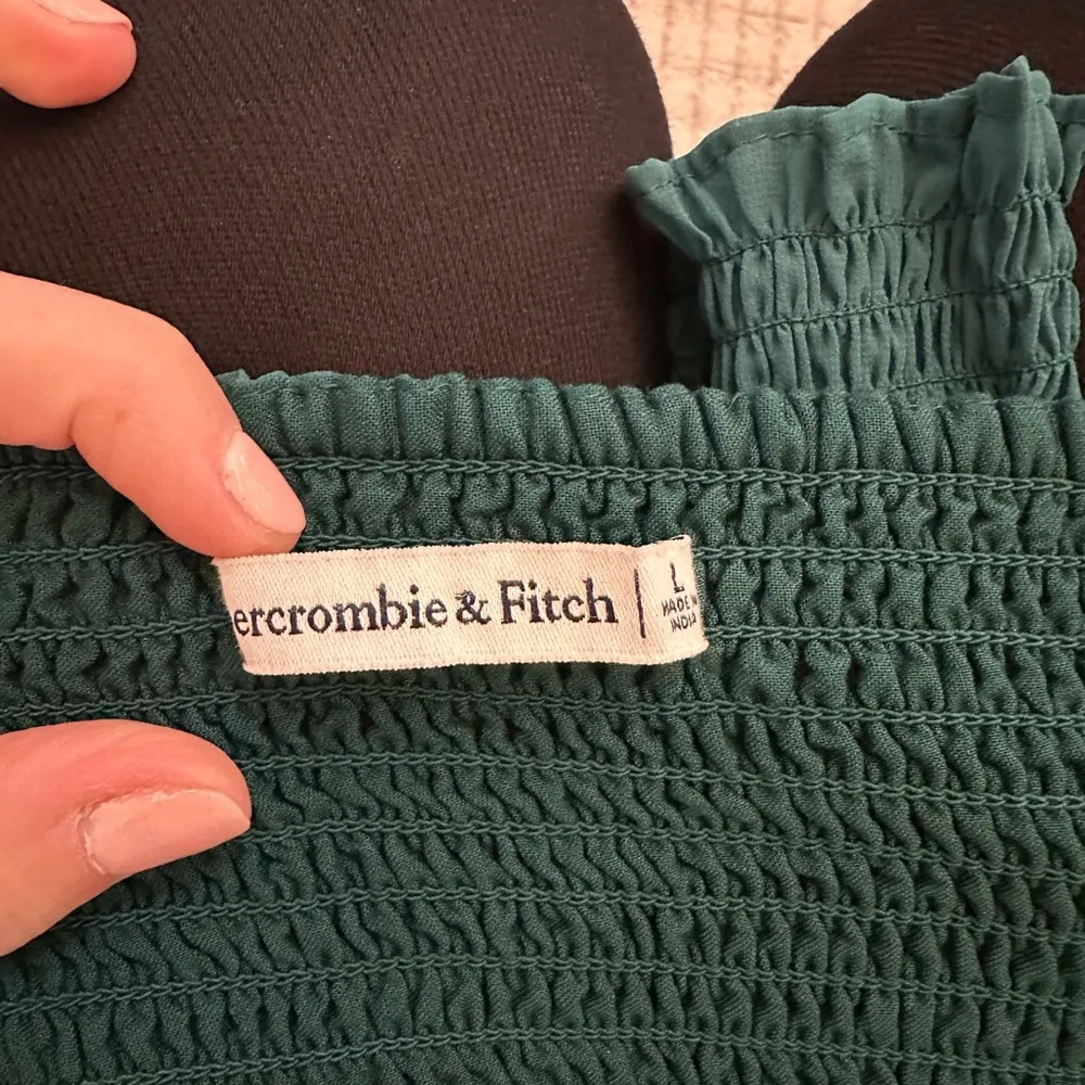 Abercrombie & Fitch Cropped Sweetheart Blouse - Image 4