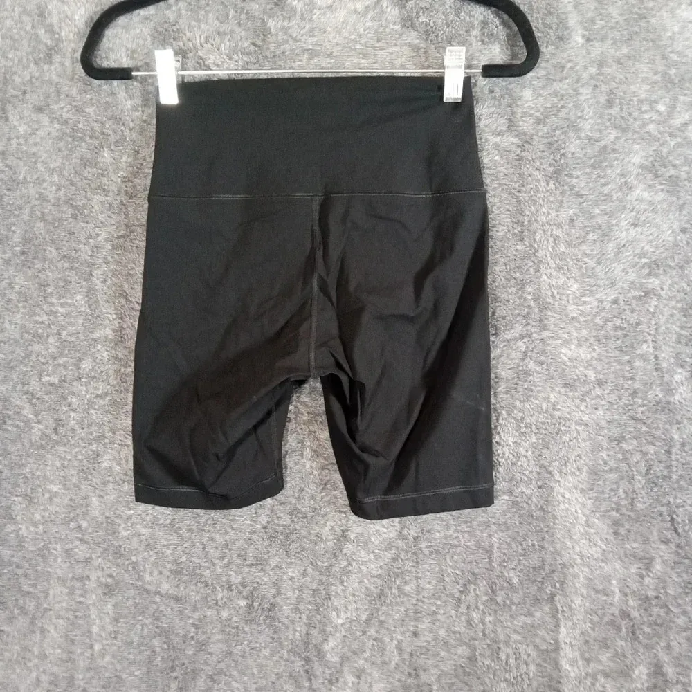 Everlane the performance bike shorts high rise size small women - Image 4