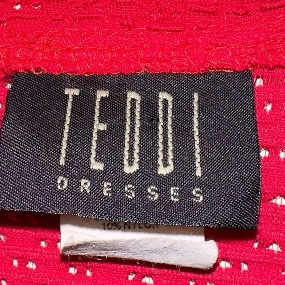 Teddi Dresses Red Textured Cropped Button Front Cardigan Size 14 - Image 4