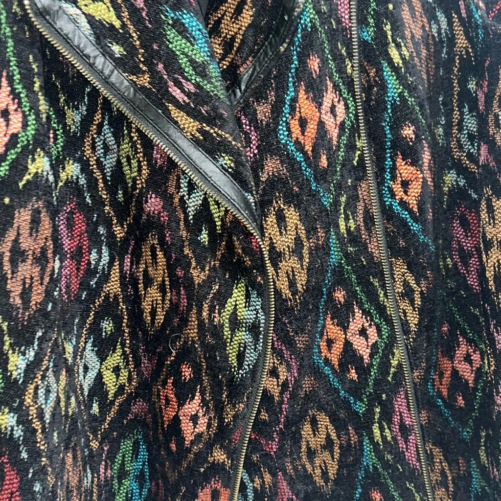 CJ Banks Vibrant Patterned Vest with Black Base Size 1X - Image 2