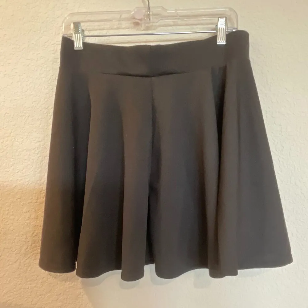 Urban Coco NWT  Skater Skirt - Image 2