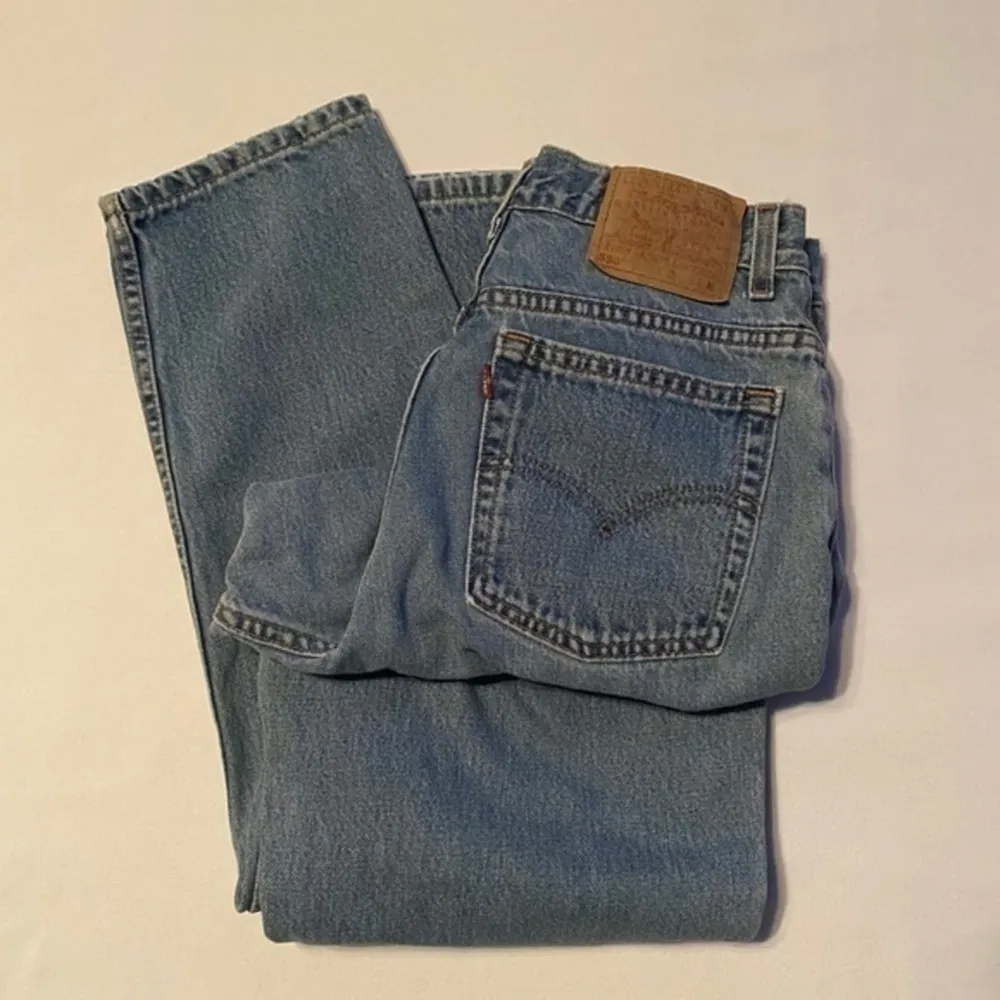 Rare Vintage 550 Relaxed Fit Tapered Leg Made in the USA - Image 3