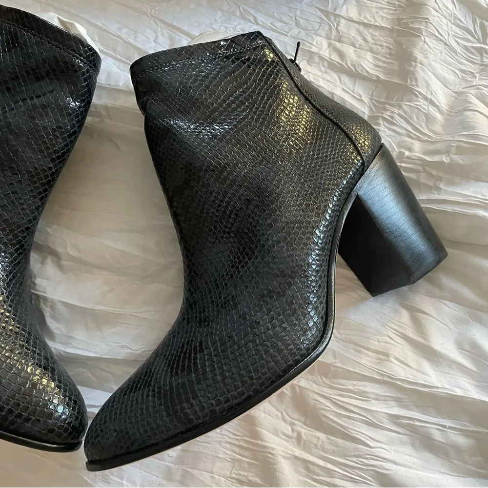 Chocolat Blu Leather Boston Block Heel Graphite Snake Booties Size 40 NIB Black - Image 3