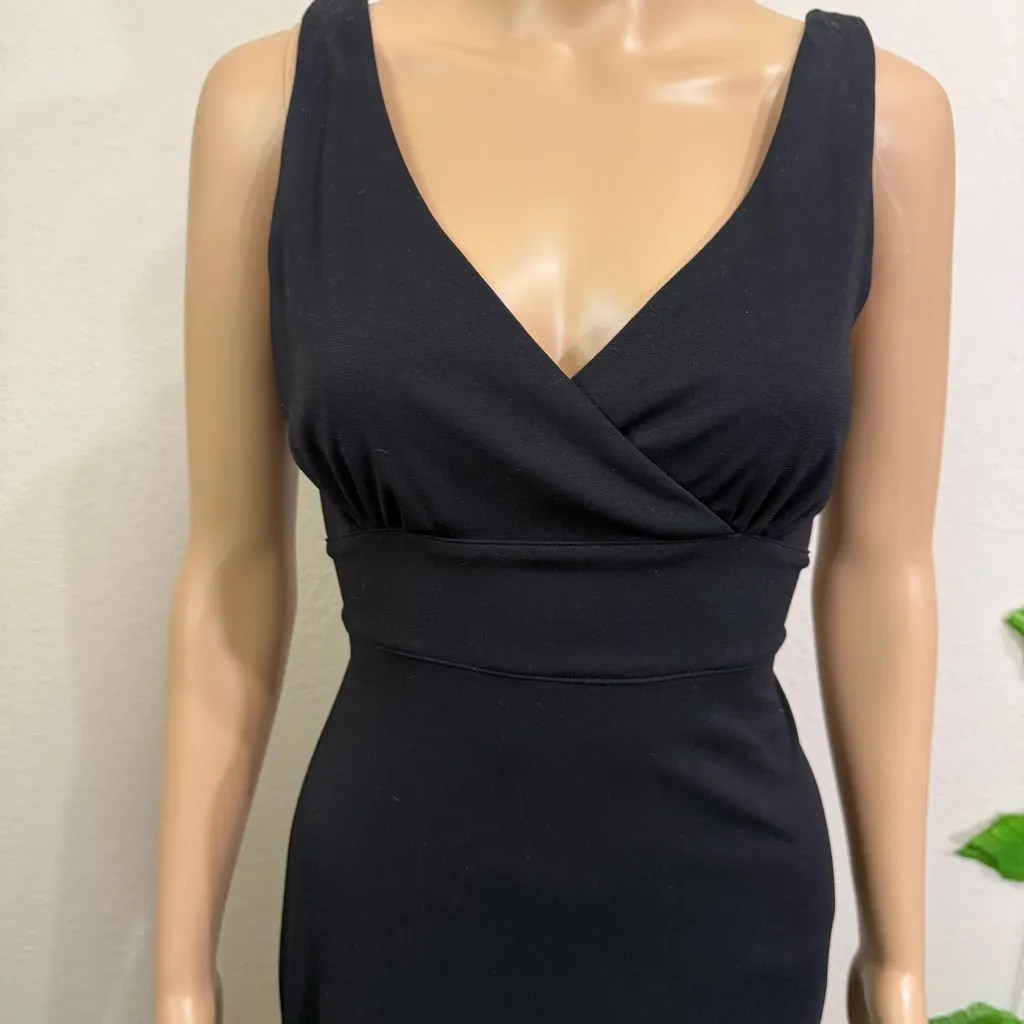 B Smart Elegant Black Sleeveless Dress - Image 3