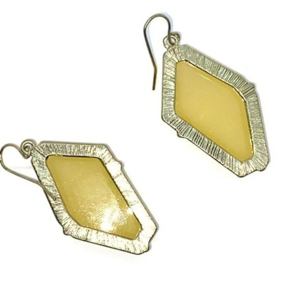 Yellow Stone Gold-Tone Hardware Dangle Earrings - Image 4