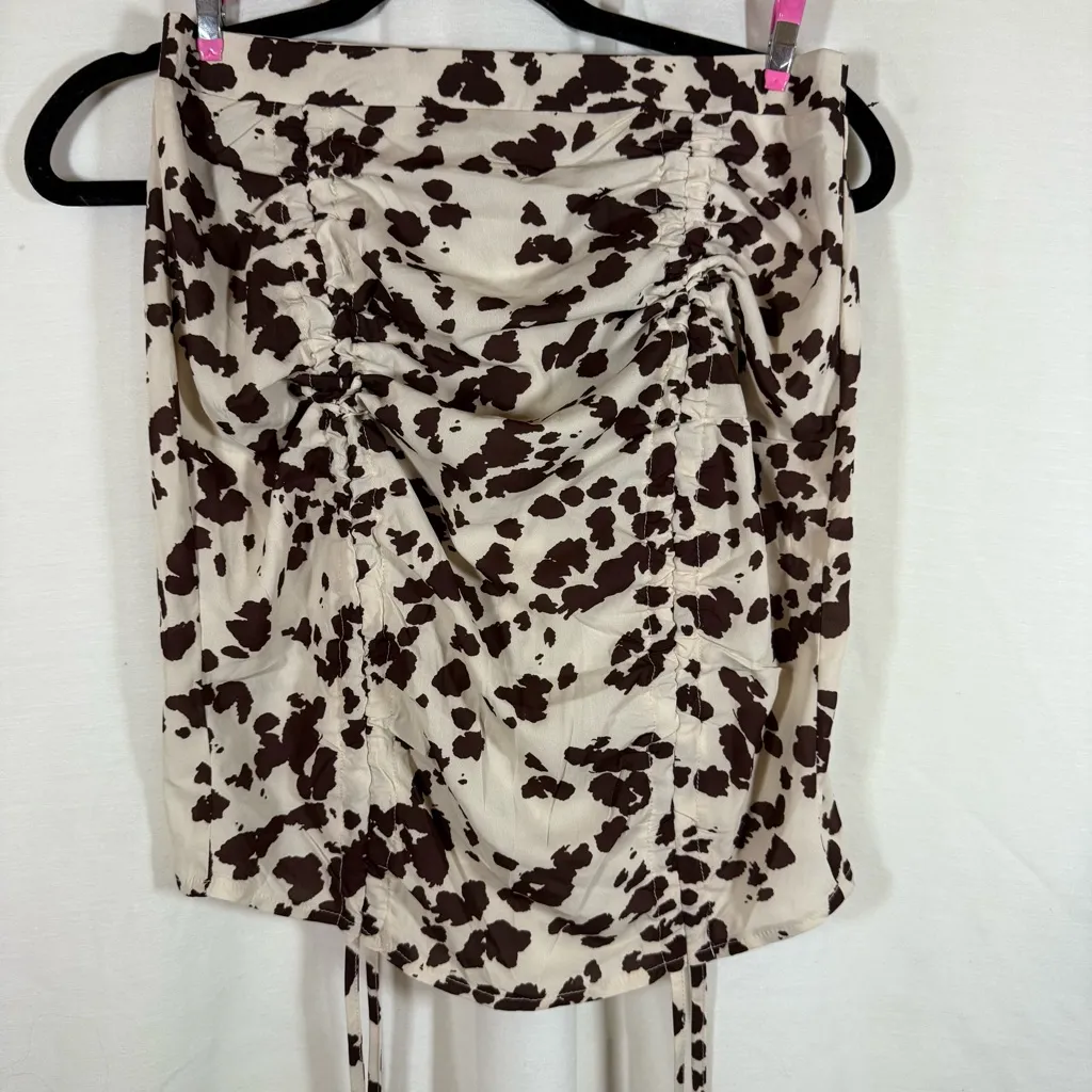 Nasty Gal Cow Print Ruched Mini Skirt ‘Cow Did This Happen’ Size 6 NWT - Image 5