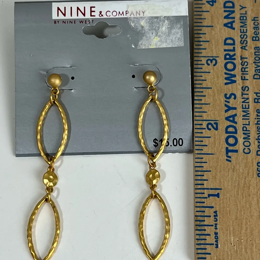 Nine & Co Gold Tone Dangle Pierced Earrings New - Image 2