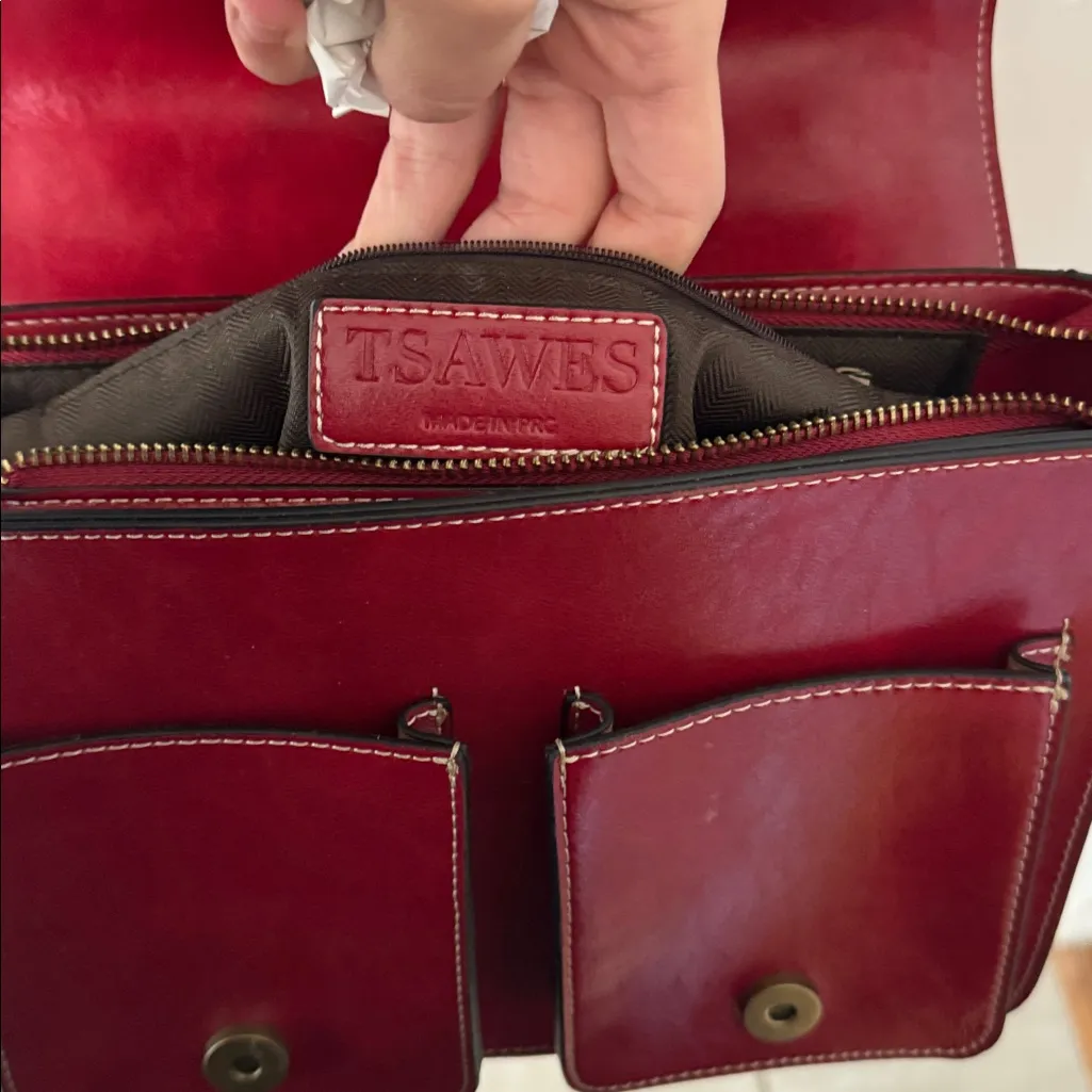 Tsawes Red White Heart Stitched Open Front Mini Messenger Style Bag - Image 8