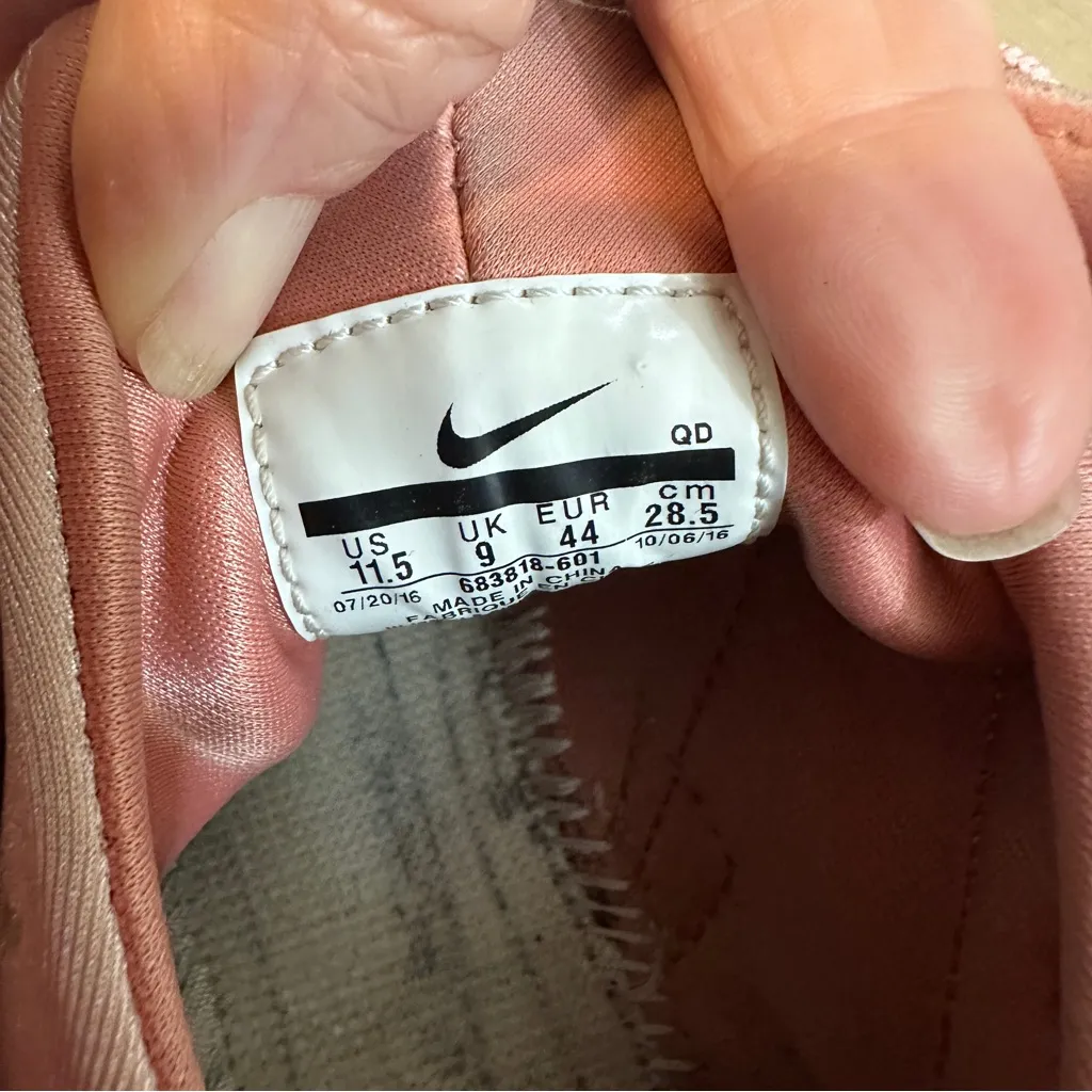 Nike Air Huarache‎ Rose Gold Metallic Croc Embossed Sneakers US 11.5 - Image 8