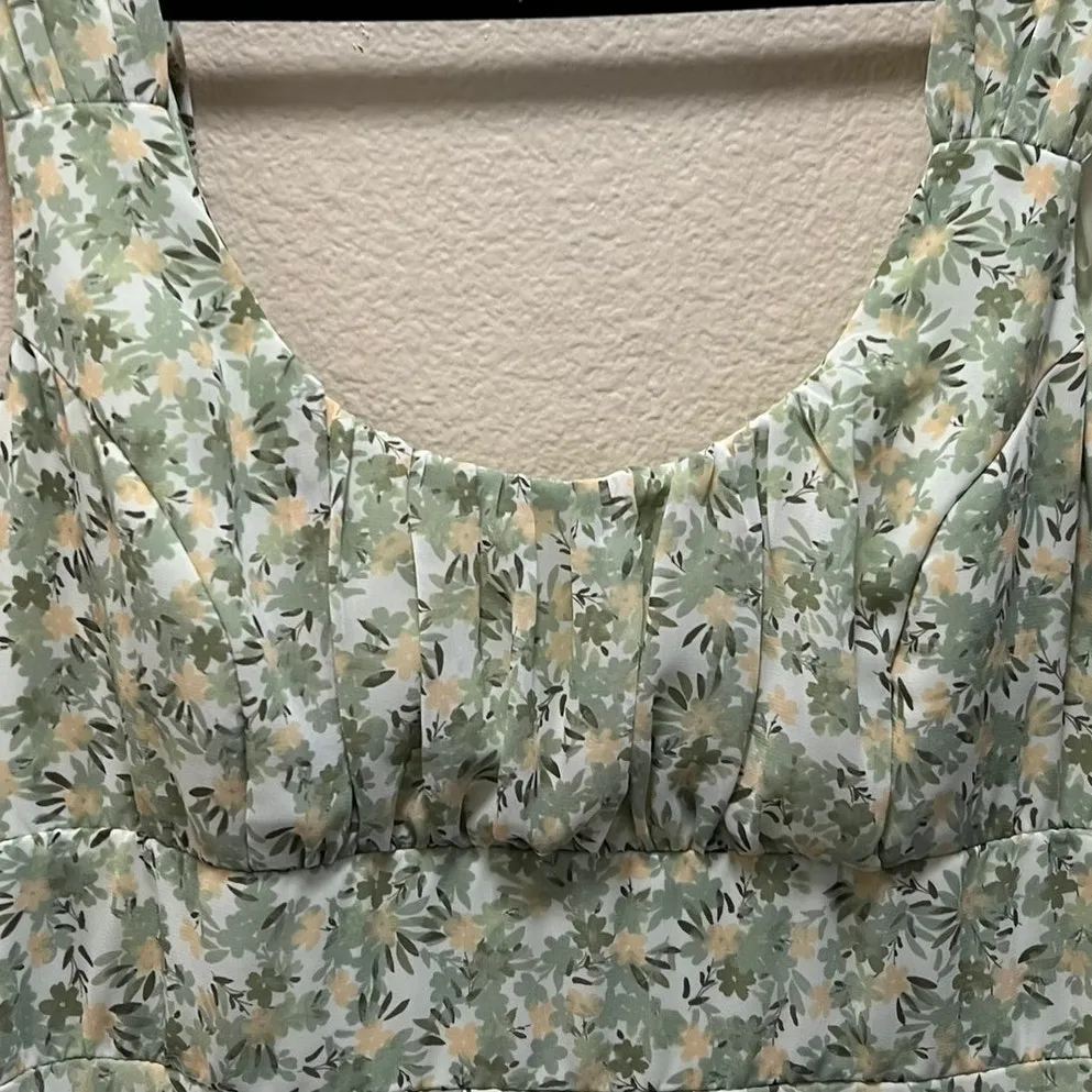 Connected Apparel Green Floral Fit & Flare Sweetheart Knee Length Dress Size 14 - Image 3