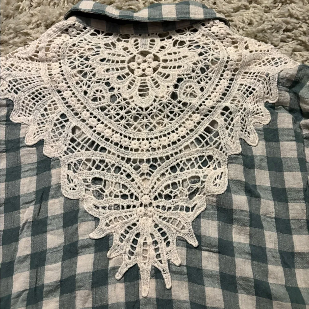 Pretty Good Green and White Button Down Shirt Size M - Image 6