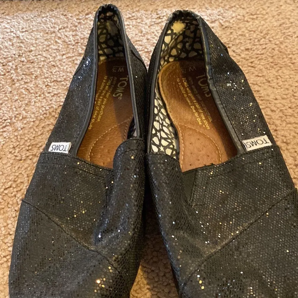 Toms slip ons 7.5 - Image 3