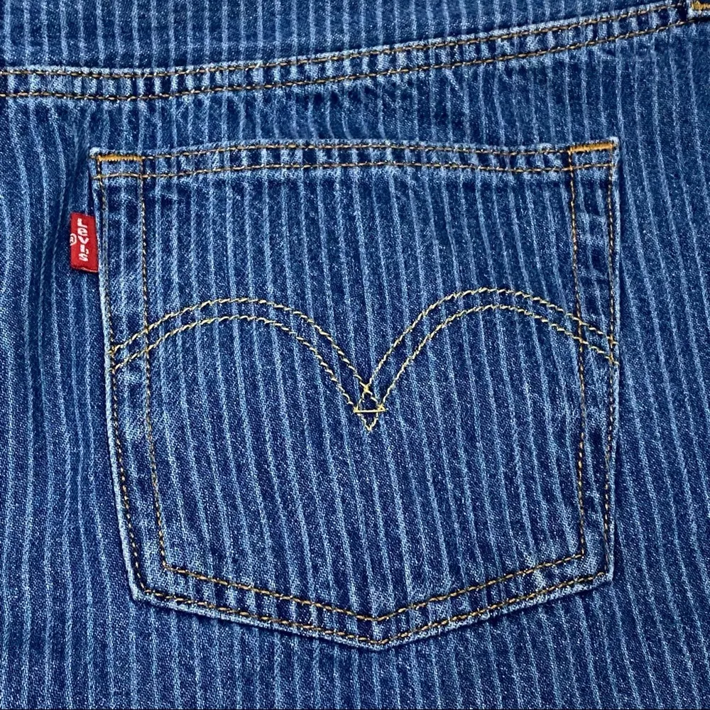 Levi’s 501 Vertical Stripes Cutoff Denim Shorts 31 - Image 12