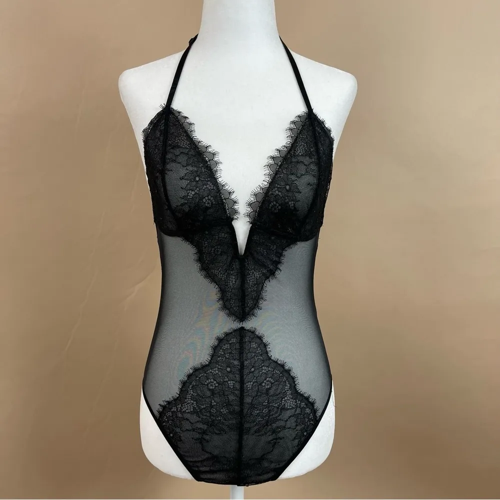 Victoria's Secret Medium Sheer Lace Teddy Thong Bodysuit Deep V Front - Image 3