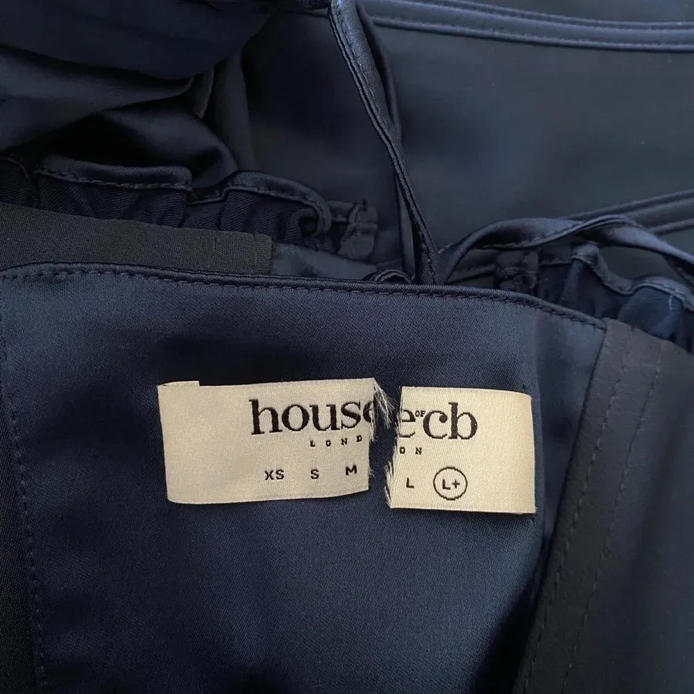 HOUSE OF CB 'Dana'‎ Navy Puff Sleeve Corset NWOT - Image 7