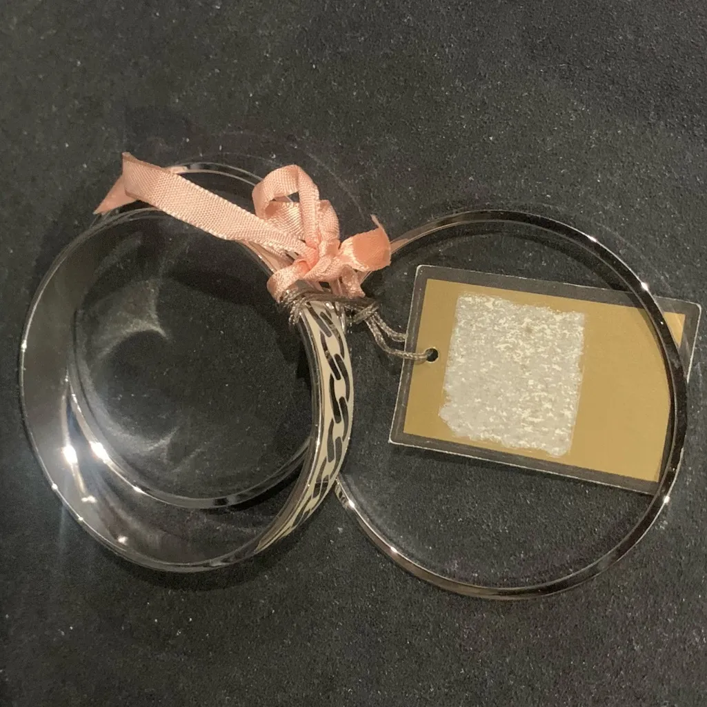 Juicy Couture Pam & Gela White Silver Bangle Bracelet Set Brand New - Image 4