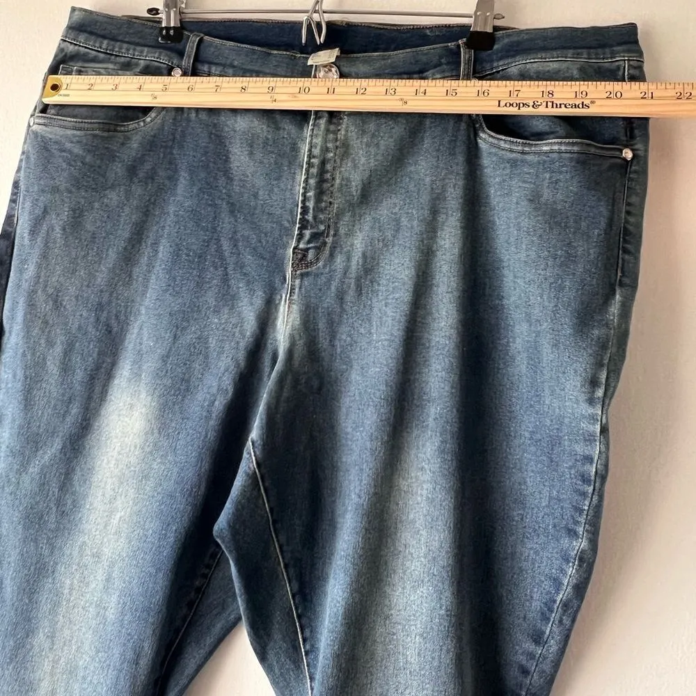Women Venus plus size denim jeans 24R high rise stretch  medium wash 24R. - Image 7