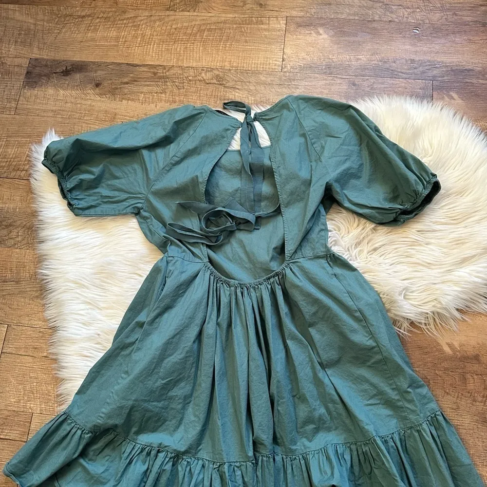 PETER SOM Green Puff Sleeve Dress - Image 8