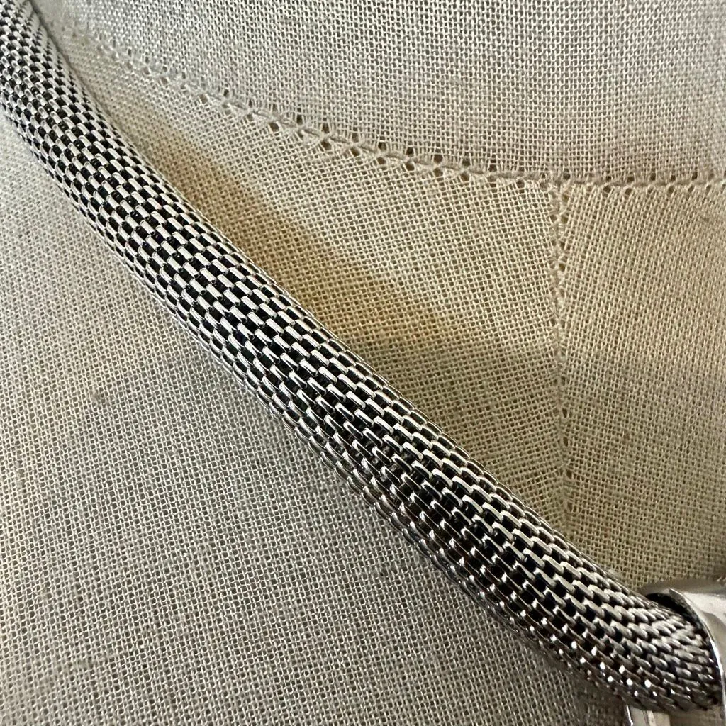 Silver Mesh Collar Necklace with Large Flower Pendant - Image 8