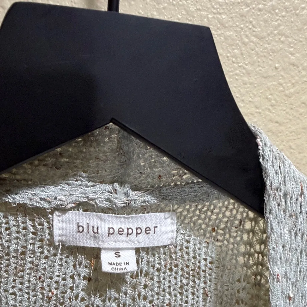 Blu Pepper Heather Gray/Green Small Knit Cardigan - Image 2