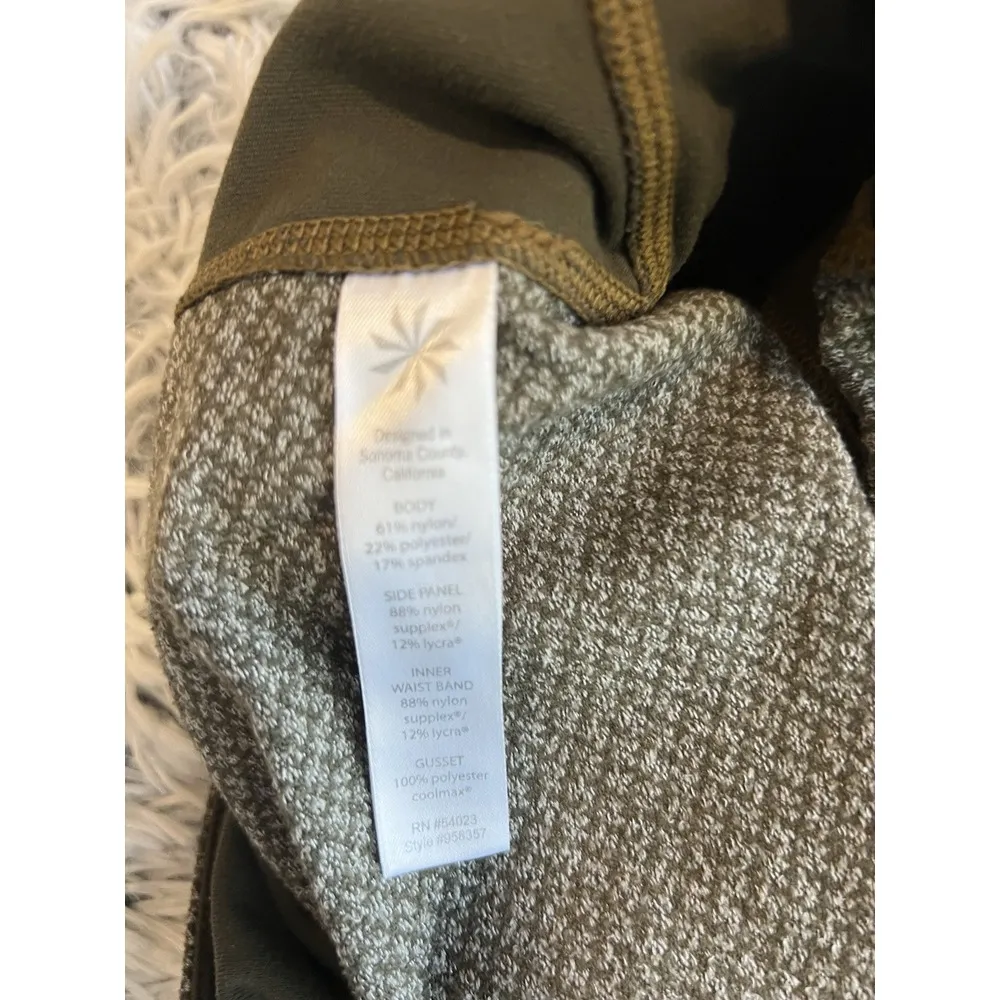 Athleta Leggings Womens Size L  Athleta Criss Cross Drifter Tight‎ Workout Green - Image 4