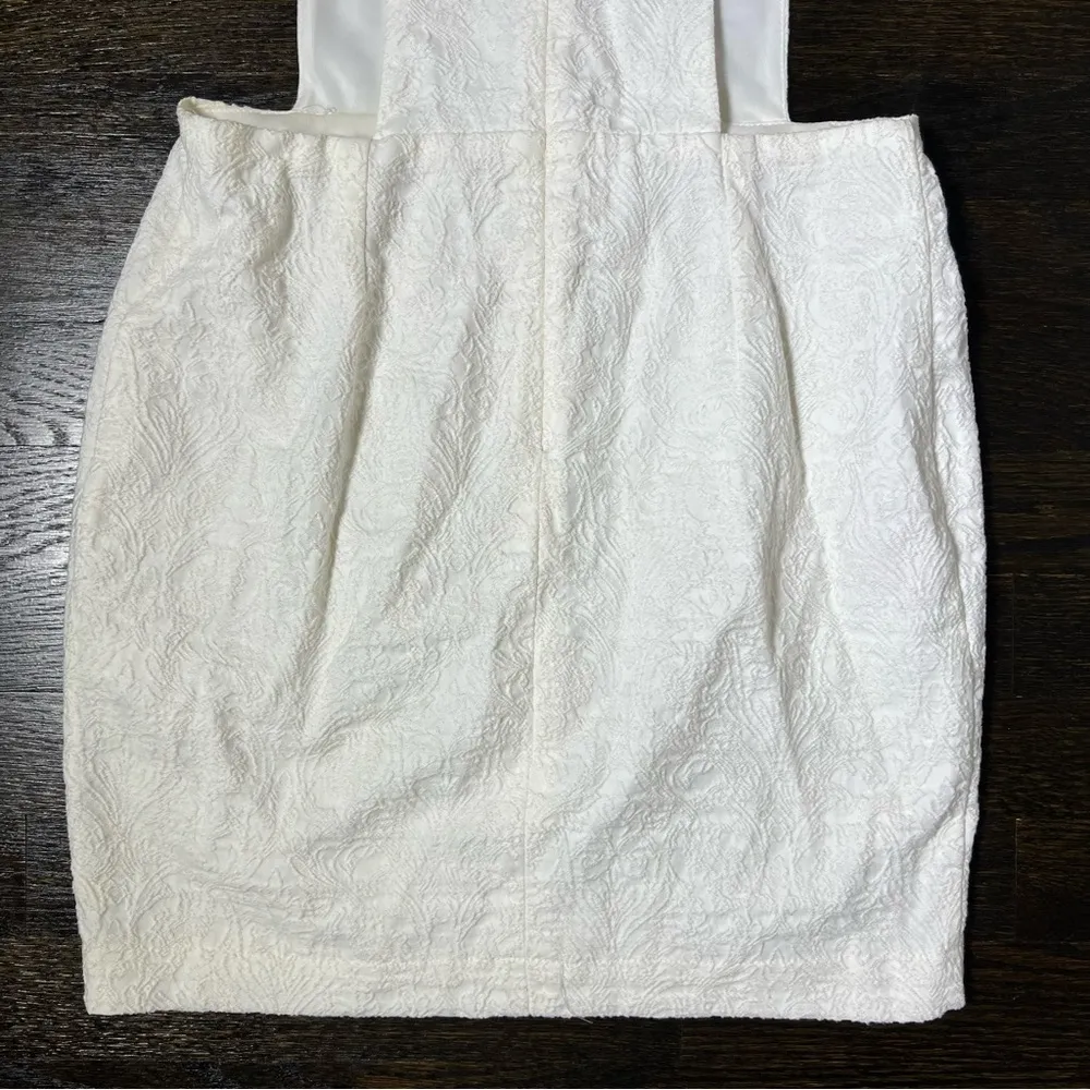 Zara White Textured Back Zip Dress - Image 5