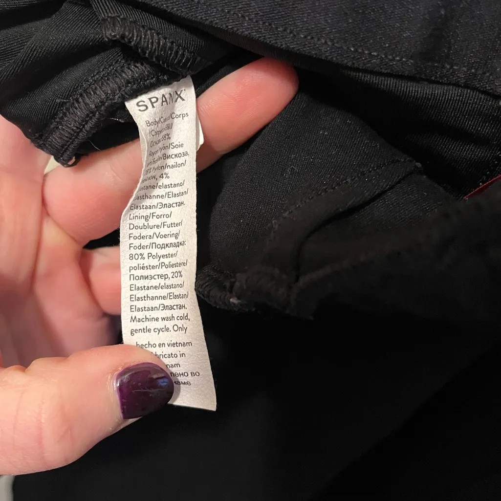 Spanx soft and smooth jogger black regular 29”‎  sz small - Image 12
