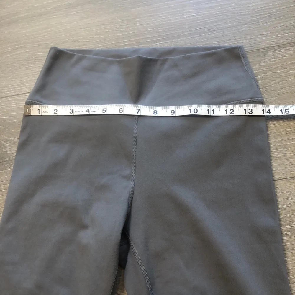 Sage Collective Full Length Green Leggings Size Large - Image 3