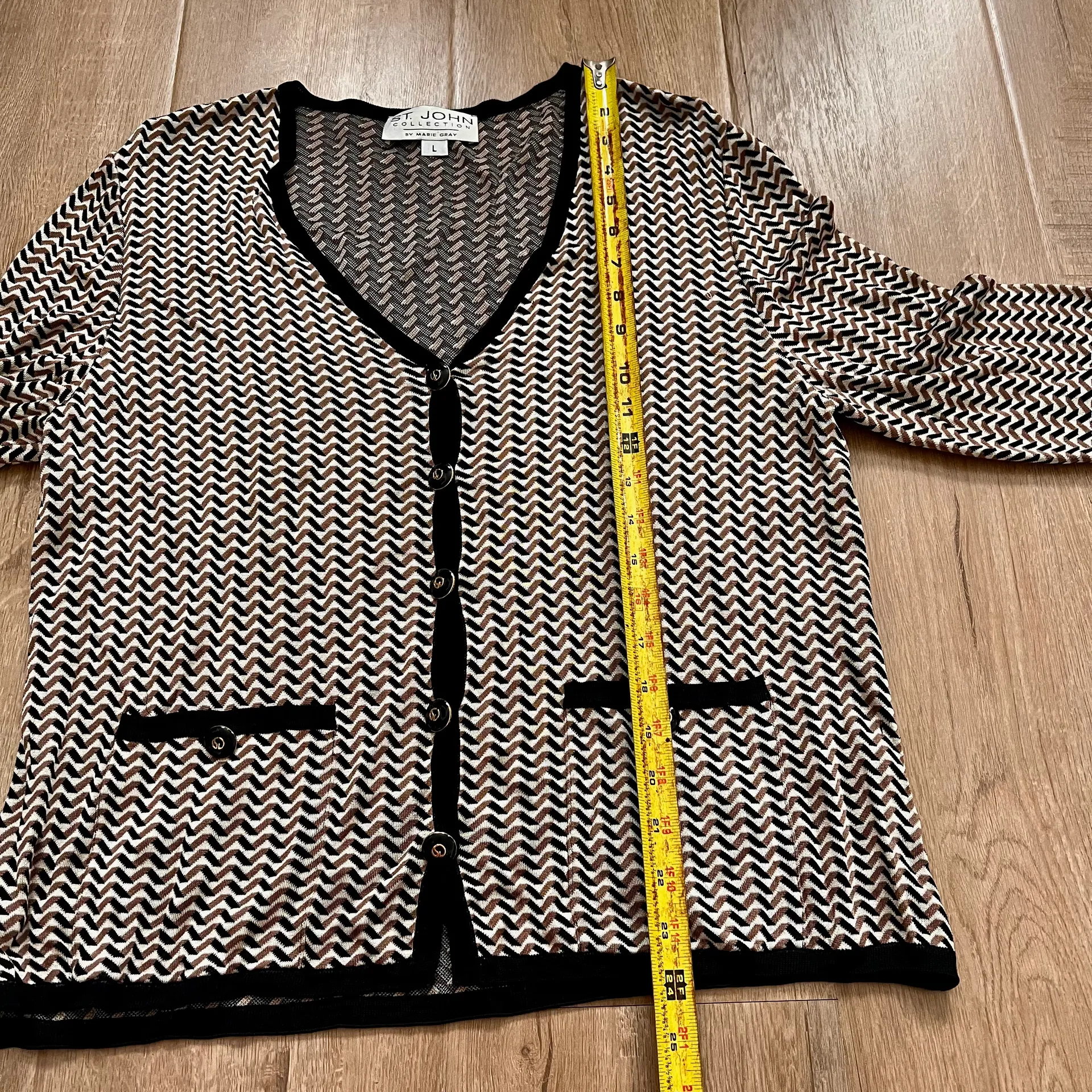 Collection Cardigan Sweater Black & Cream Plaid, Size L, Mint - Image 7