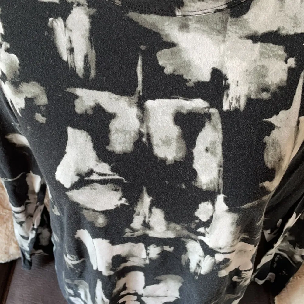 SIMPLY VERA VERA WANG Black&White Top Size PL - Image 2