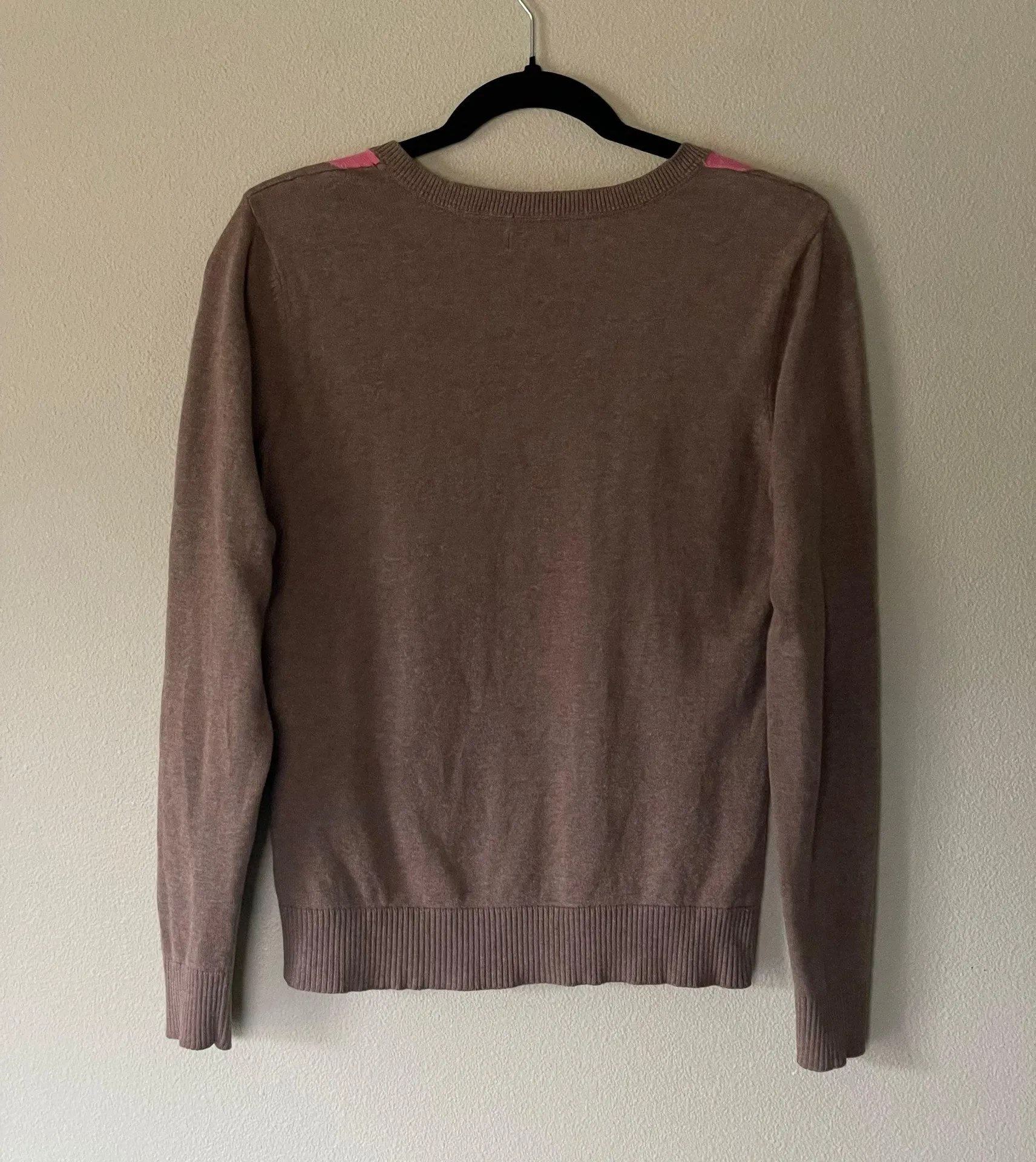 IZOD Women’s Brown & Pink Argyle Sweater. Size Medium. - Image 2