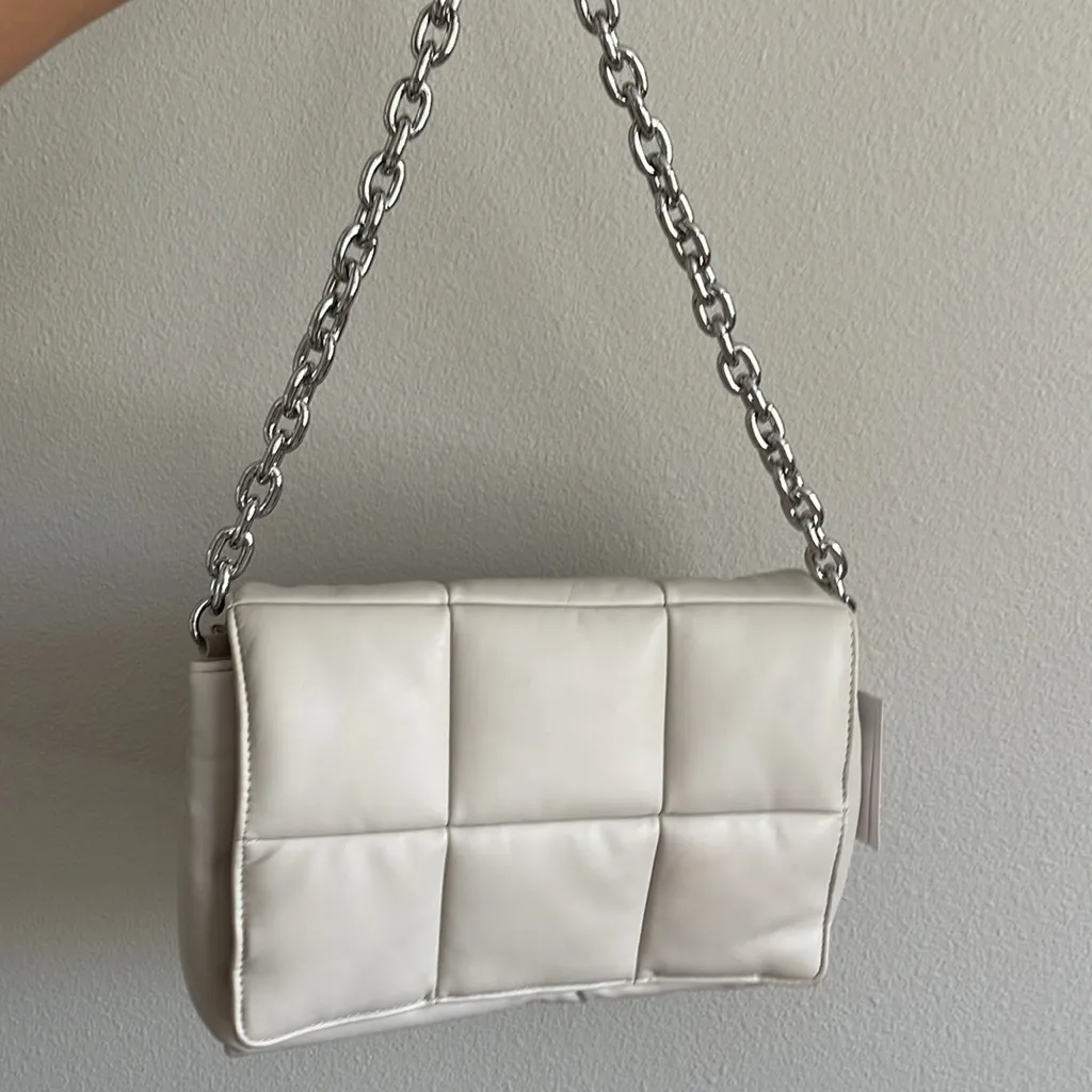 NWT H&M Elegant Cream Chain Shoulder Bag - Image 2