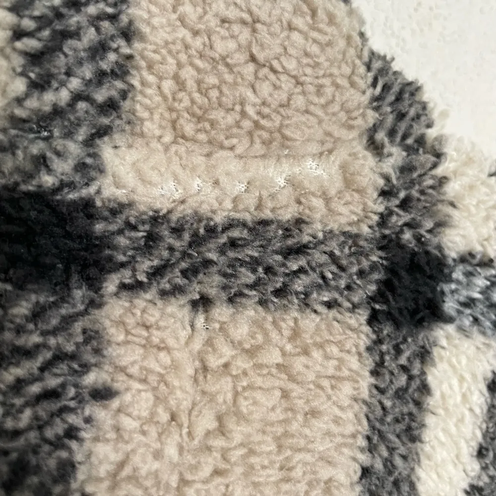 Koolaburra by Ugg Plaid Soft Fleece Front Pouch Jacket XS - Image 5