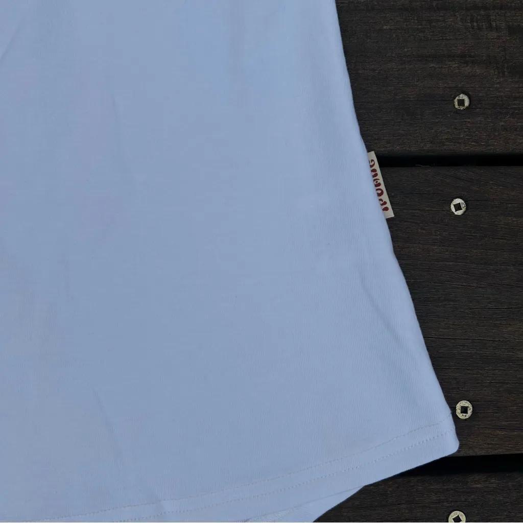 Vintage Y2K White Fabric Heart Design Graphic Short Sleeve Long Top - Image 3