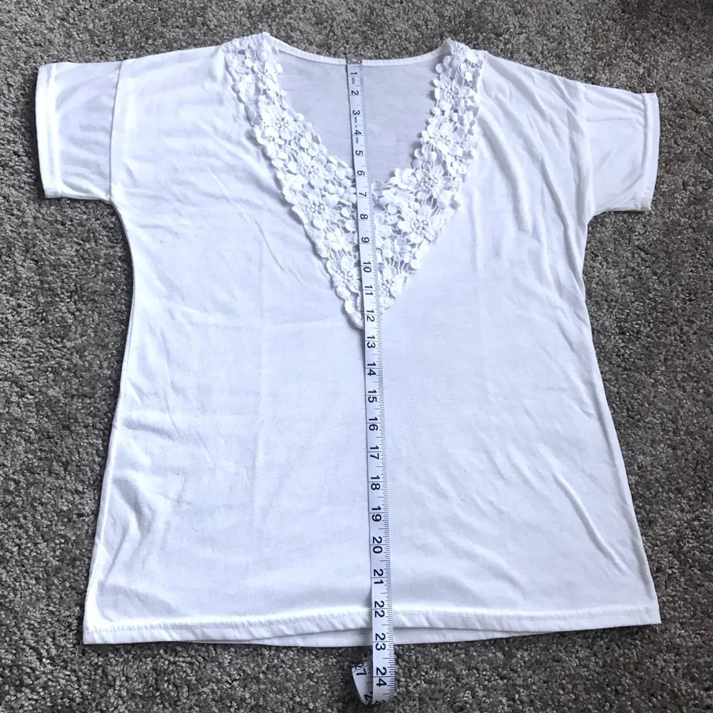 White flower t - Image 2