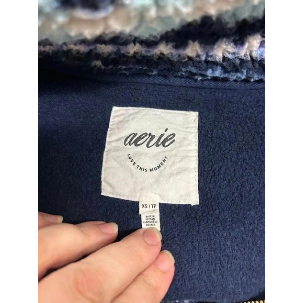 Aerie Sherpa Sweatshirt XS‎ Polar Chic Nordic Print Cabincore Chalet Ski Resort - Image 3