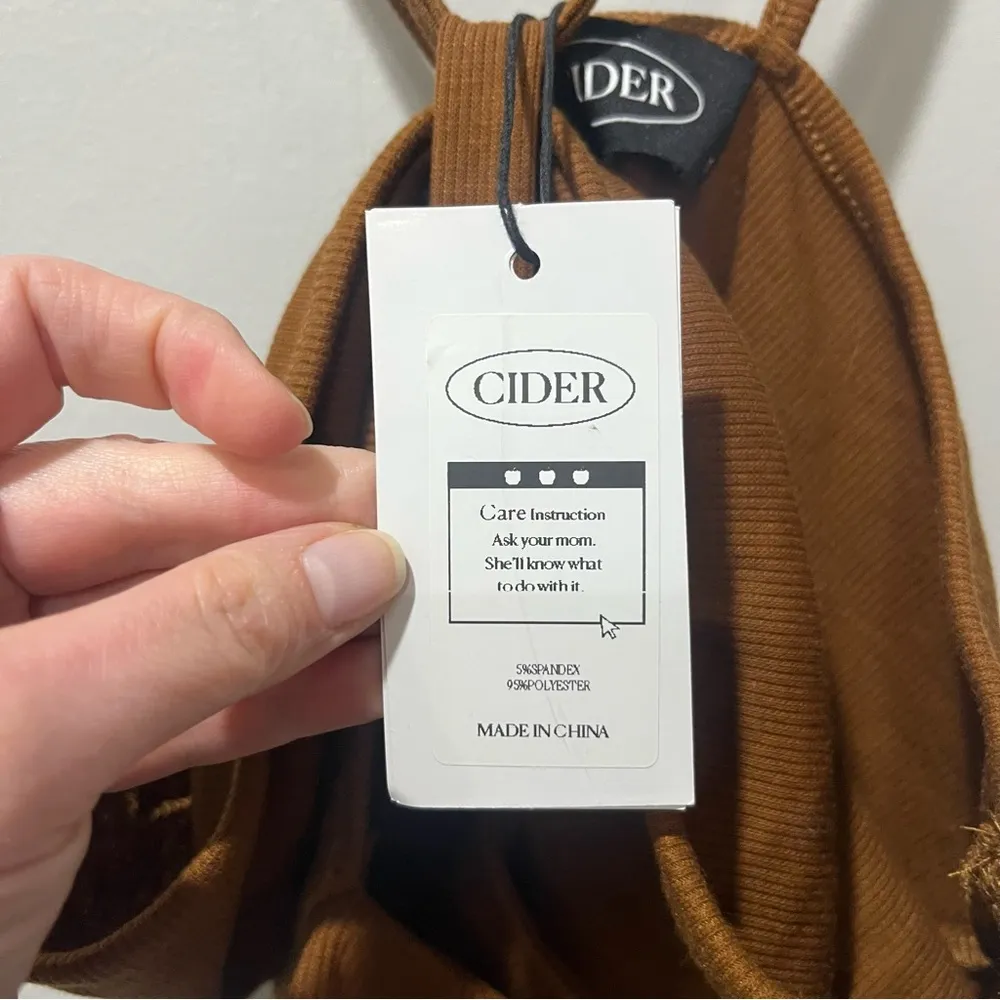 NEW Cider halter Crop top Size Small Brown Spaghetti Strap - Image 6