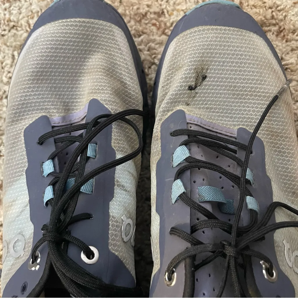 On Cloudvista Sneakers size 10 Women’s - Image 9