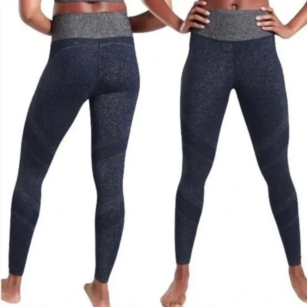 Athleta  Twilight Tight Black Silver Sparkle Size Small Athleisure - Image 3