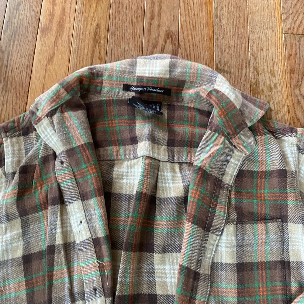brown and cream orange tan green plaid jacket shirt Size M - Image 2