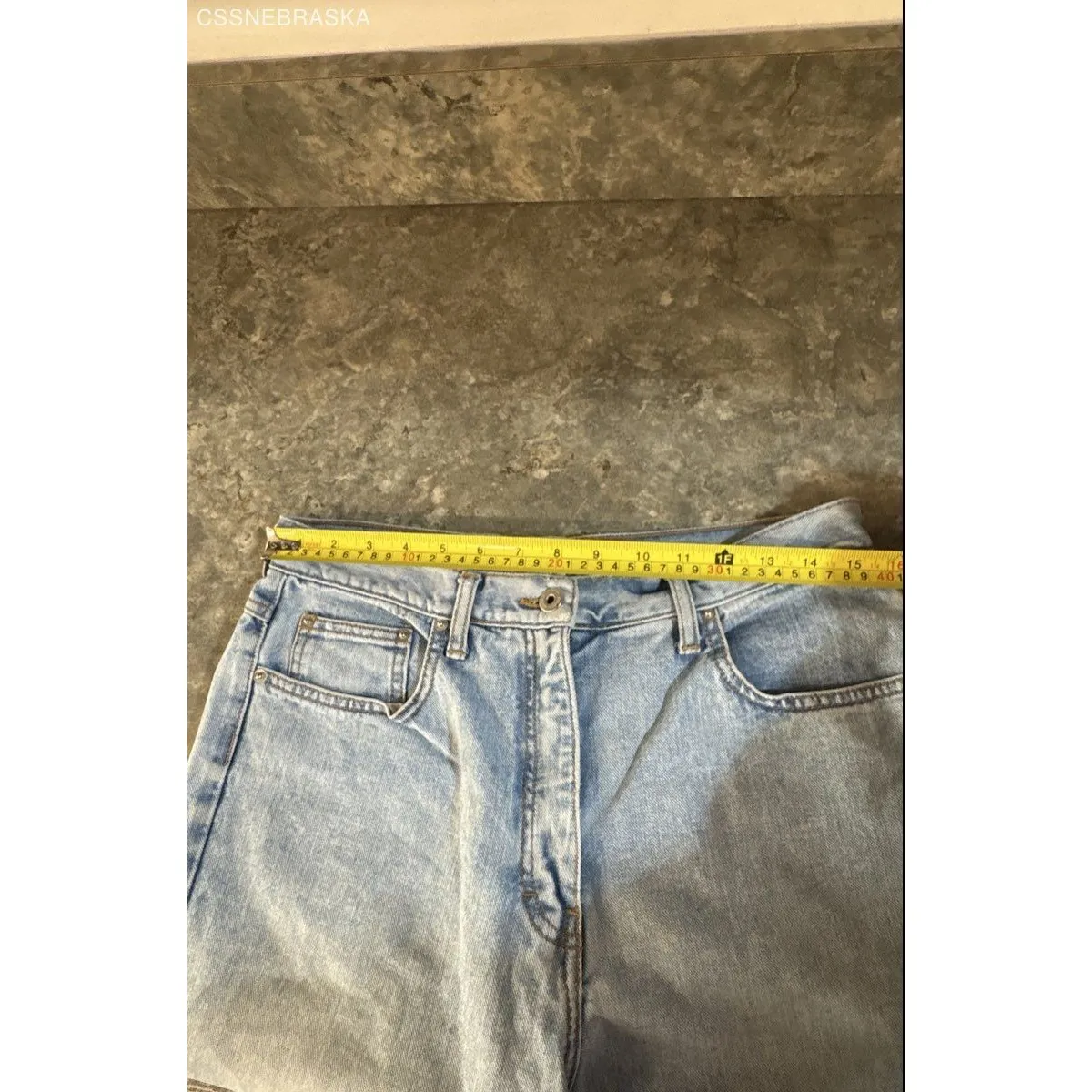 Ann Taylor Blue ATdenim Women's Light Wash Jeans - Size 15x30 - Image 9