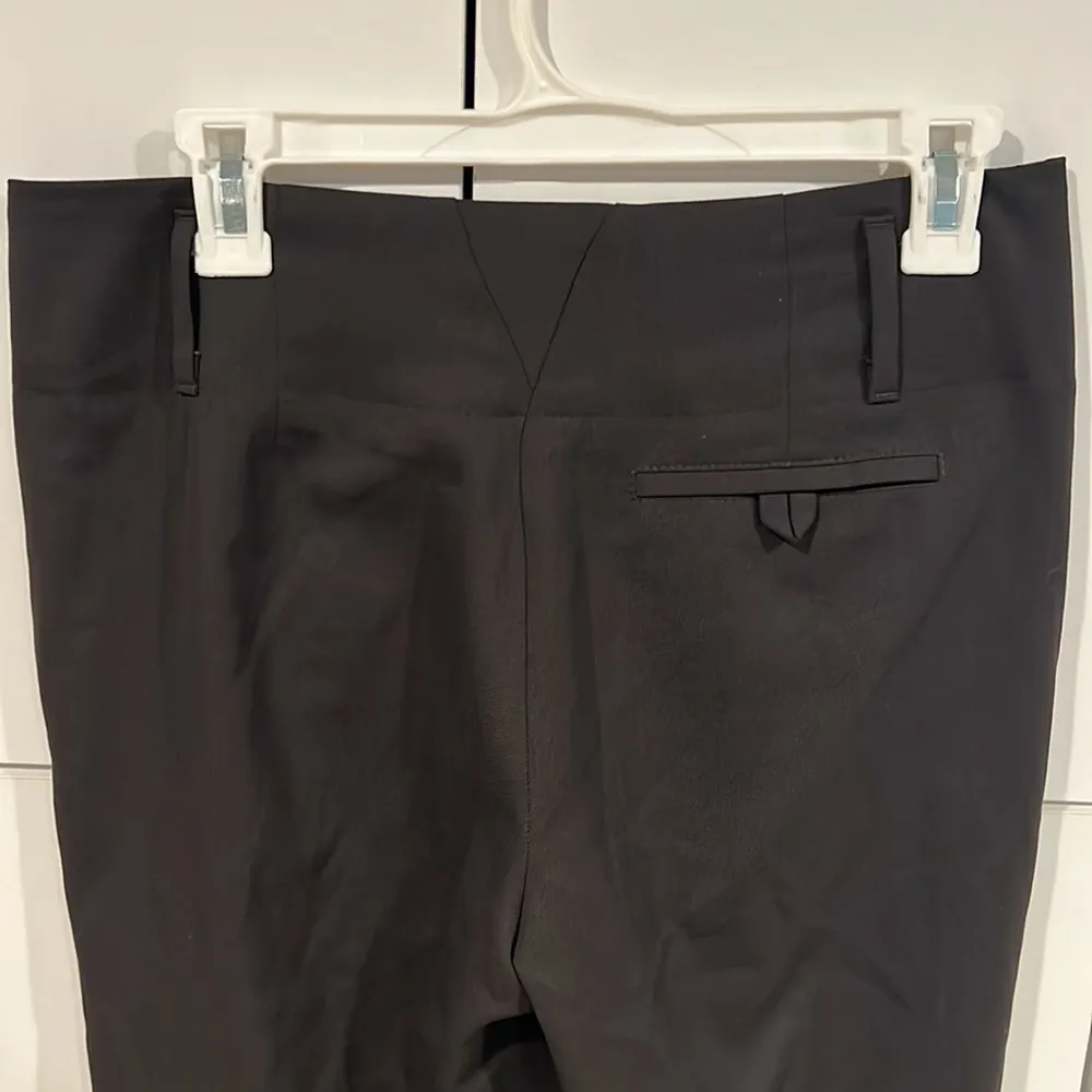 United Colors of‎ Benetton capris .size 42 in EU or 8 in US - Image 4