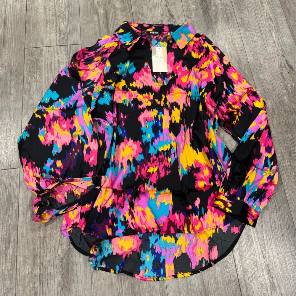 Vibrant Multicolor Women's Top Red Size XL - Image 7