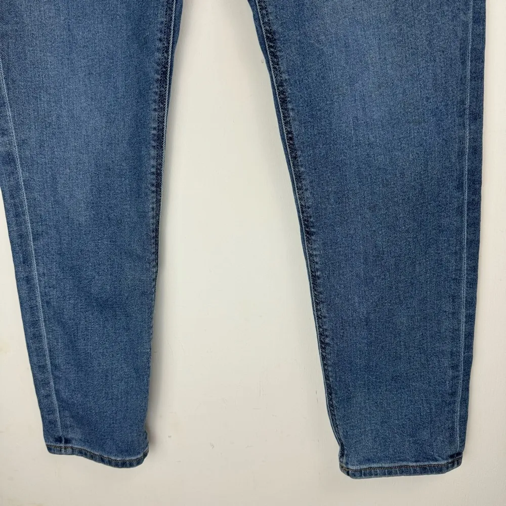 American Eagle Mom Jeans Sz 2 Medium Wash Solid Stretch High Rise - Image 6