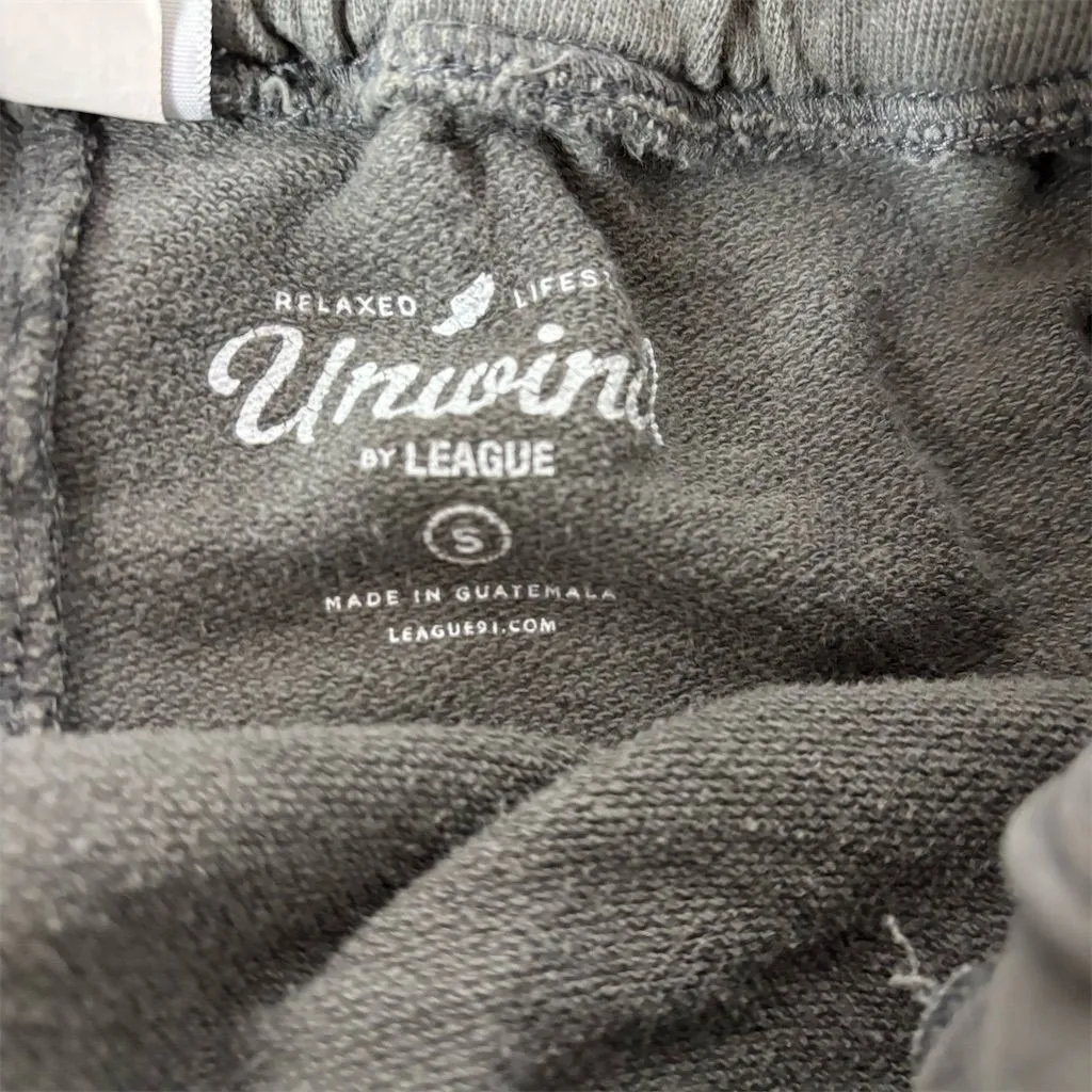 Women's Gray Muhlenberg College Sweat Shorts Size S Elastic Waistband - Image 4