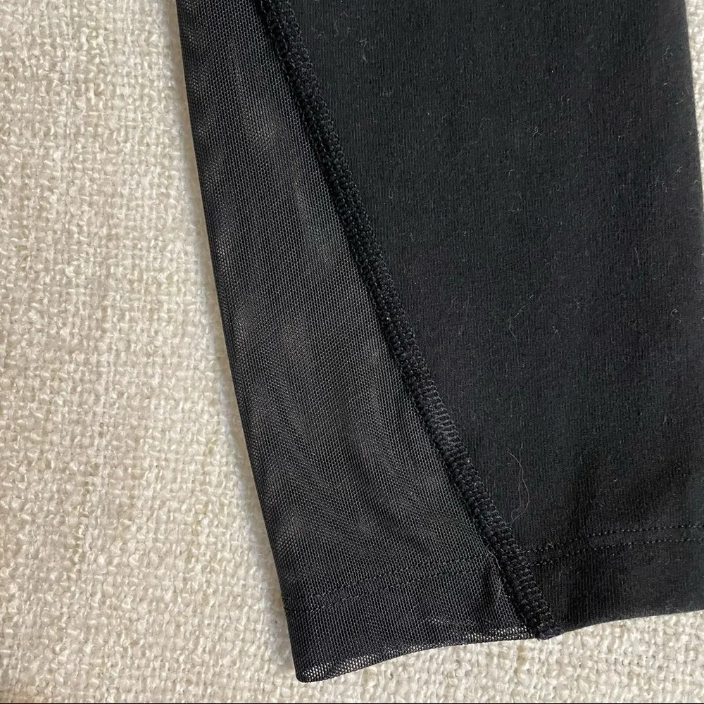 Pink Victoria’s Secret Cropped Leggings - Image 9